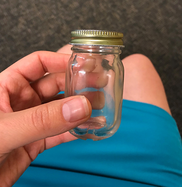 Friday-Favorites-mini-mason-jar